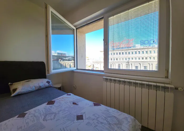 Prime Main Square Location Appartement *